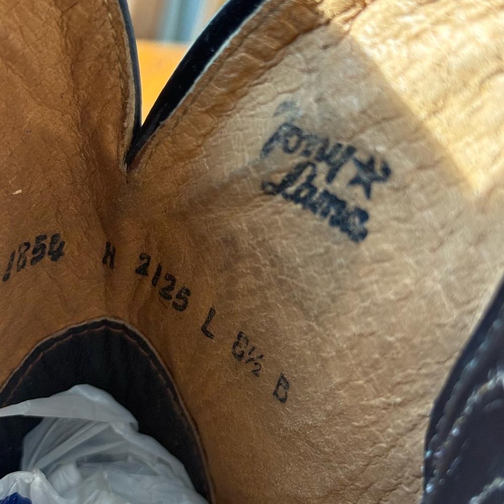 Tony Lama Women’s Leather Cowboy Boots - Picture 5 of 8